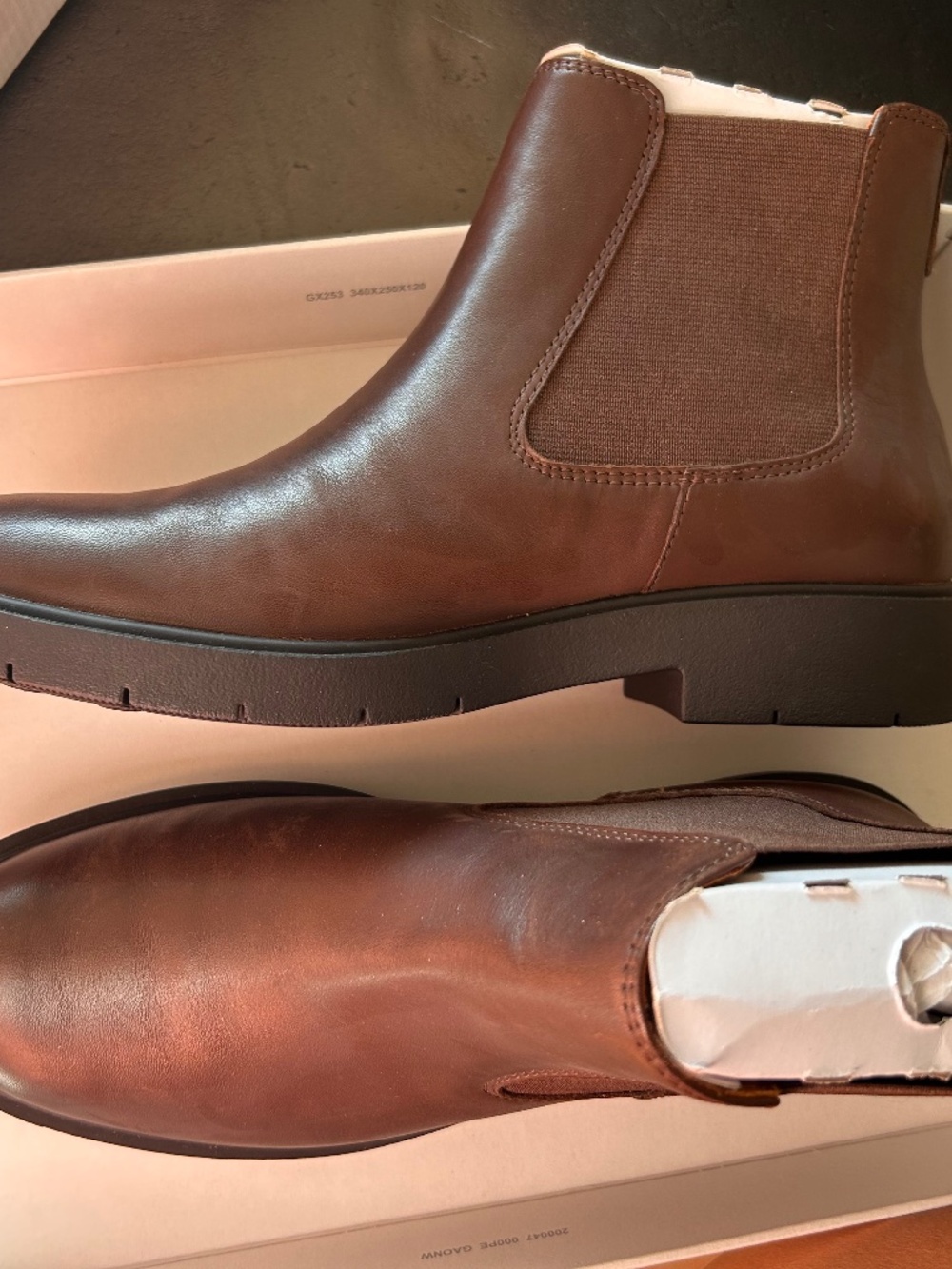 NIB Geox Spherica Ec1 Women Chelsea Boots Size 9